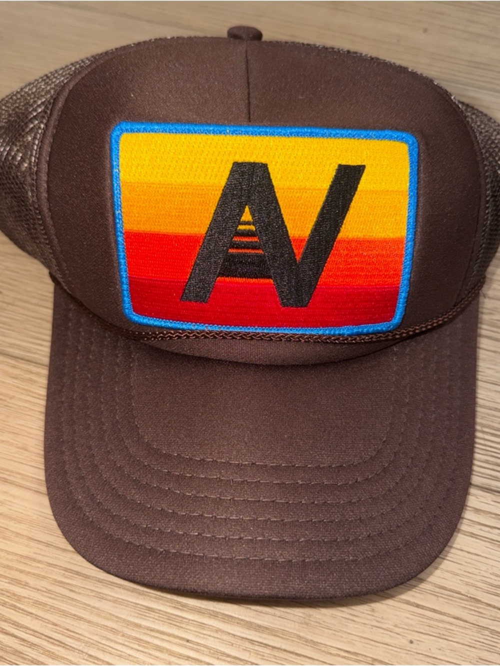 Aviator Nation Hat Snap Back Brown Trucker Rope Mesh Rainbow Patch Adjustable - Picture 4 of 4